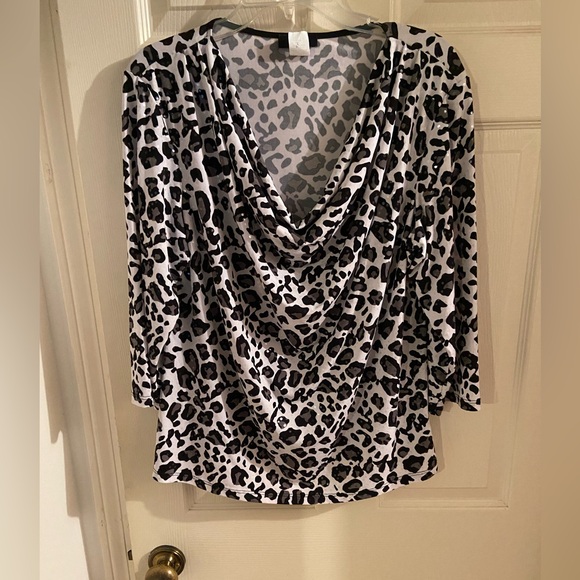 Top - Picture 1 of 3